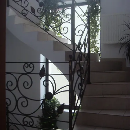 Edera - Gazda Profesionista