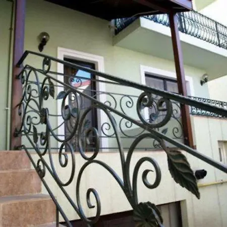 Edera - Gazda Profesionista Apart-hotel Bucareste