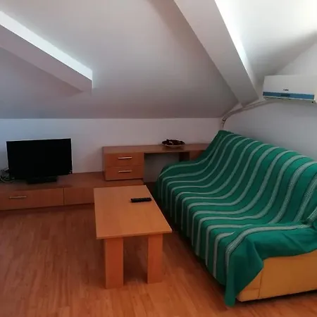 Edera - Gazda Profesionista Aparthotel Bucharest