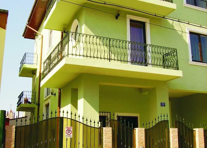 Edera - Gazda Profesionista 3*